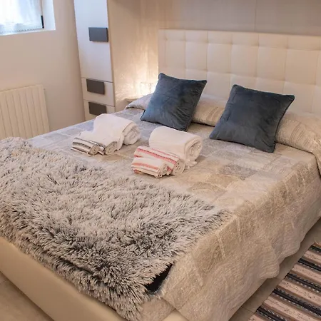 A Due Passi Dal Castello - Moderno E Ristrutturato Ferrara