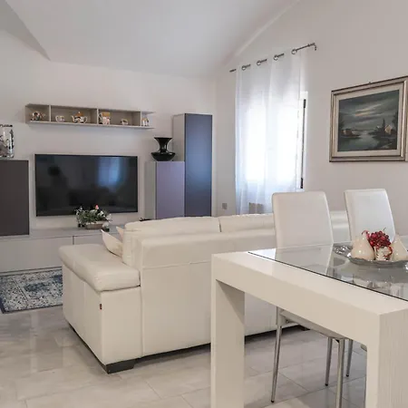Apartmán A Due Passi Dal Castello - Moderno E Ristrutturato Ferrara