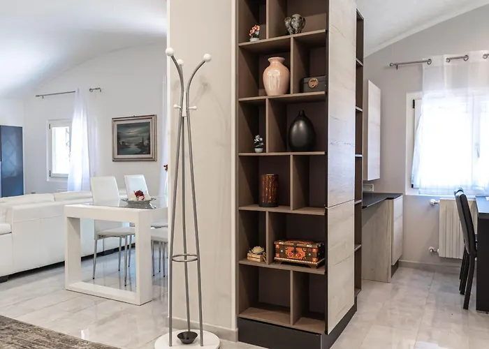 A Due Passi Dal Castello - Moderno E Ristrutturato * 페라라