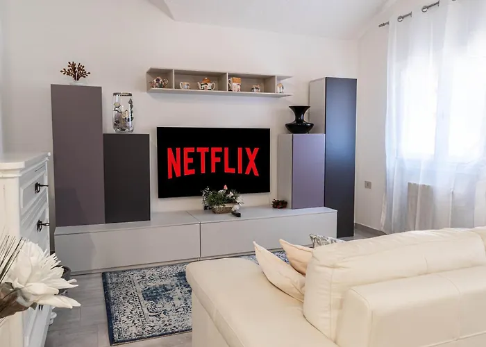 A Due Passi Dal Castello - Moderno E Ristrutturato